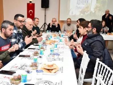 Bakan ORAL, gazetecileri iftarda arlad