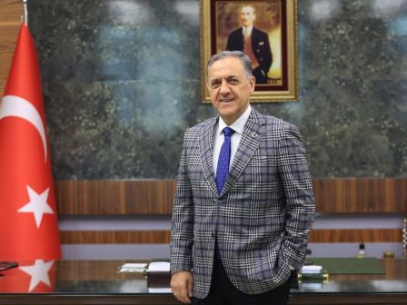 Yalova Valisi USTA goreve basladi