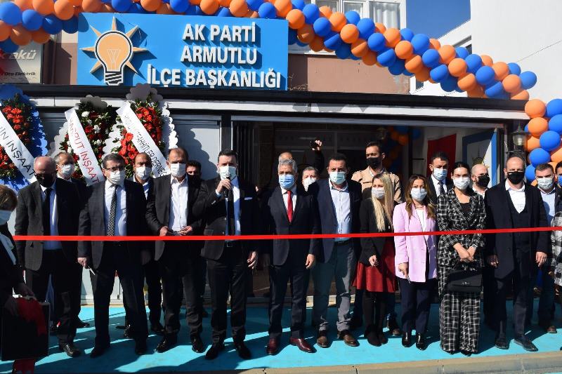 Armutlu le Bakanl yeni binasnda