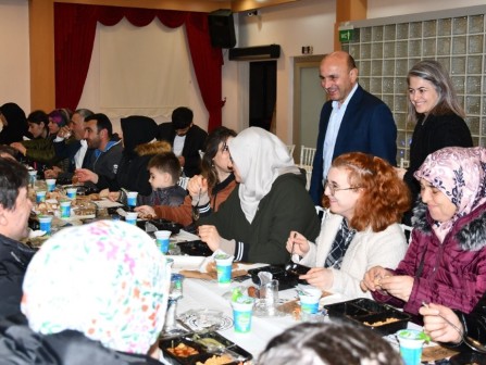 Altinova da iftar programlari devam ediyor