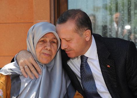 Babakan Erdoan n annesi vefat etti