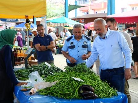 Silpagar, pazaryeri esnafn ziyaret etti