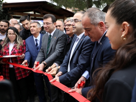 Gemlik te acilisi IMAMOGLU yapti