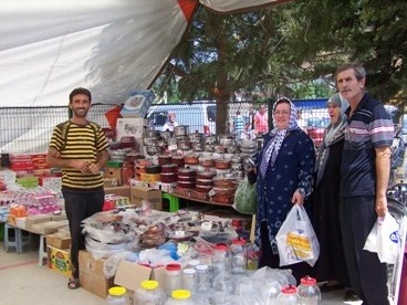 Armutlu Yeni Halk Pazar Hizmete Girdi