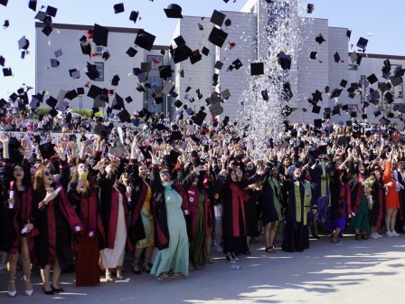 Yalova Universitesinde Mezuniyet Toreni