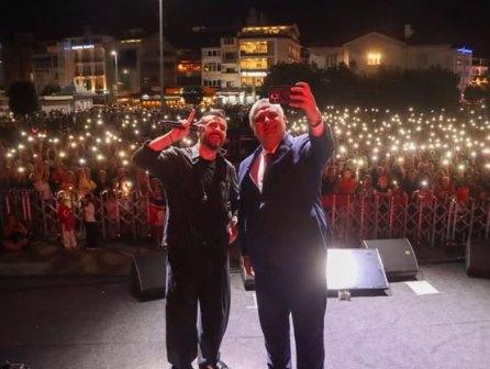 Yalova ve ilcelerinde ZAFER BAYRAMI konserleri