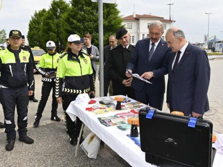 Yalova da es zamanli denetim yapildi